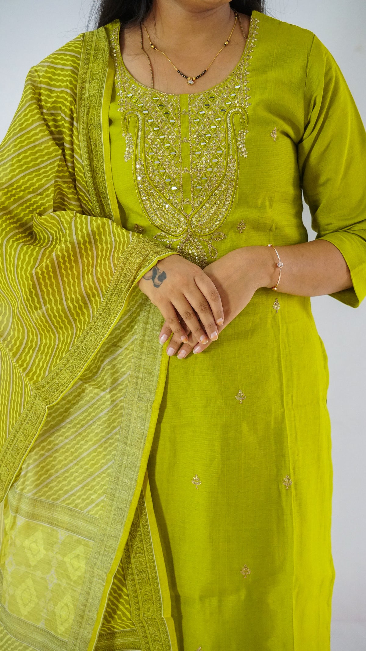 15840-MENDI