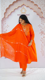 ORANGE JARI